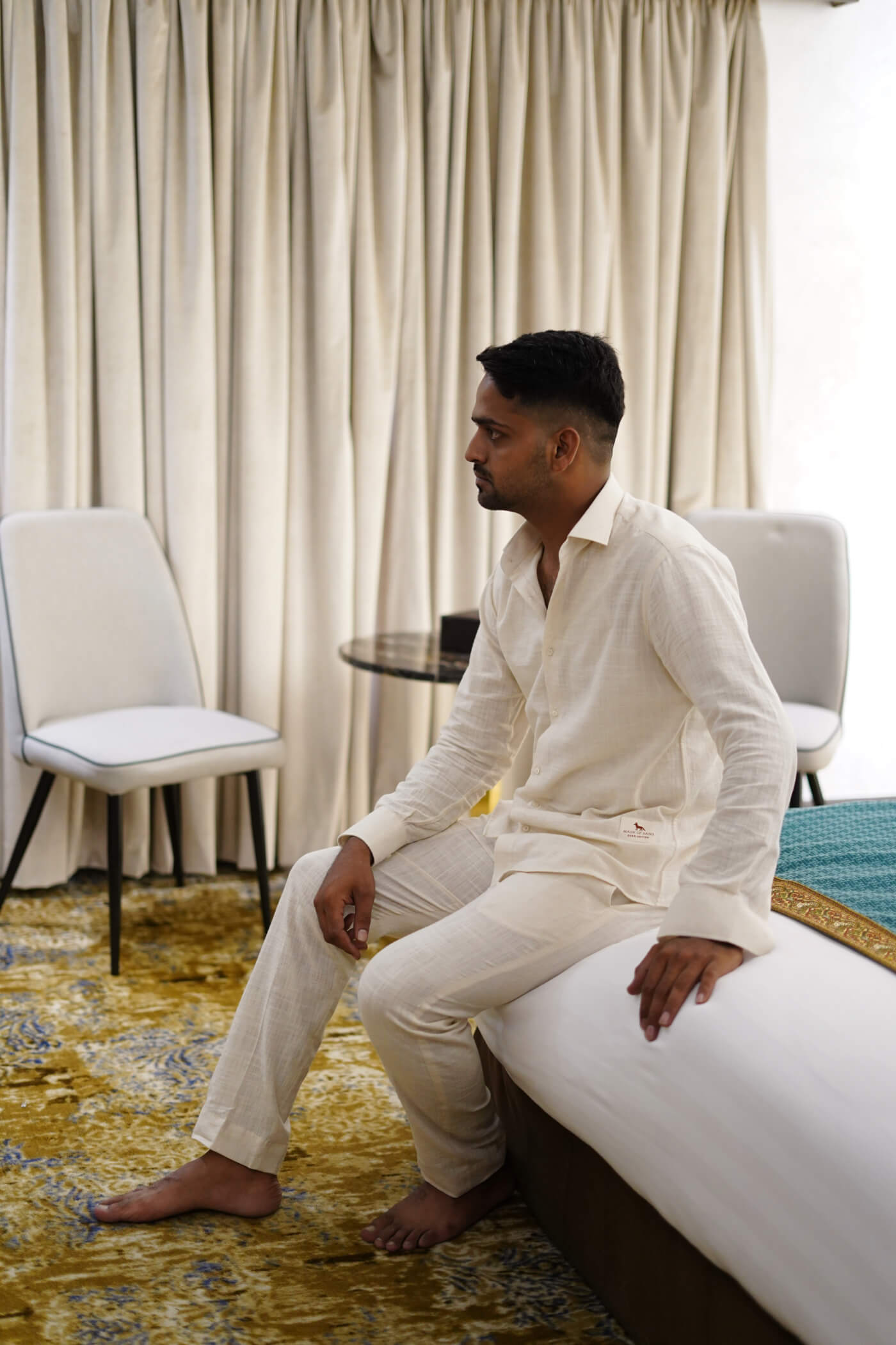 Exclusive Sand Dune Linen Set – Stylish & Durable